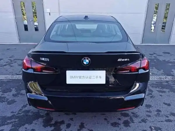 BMW 2 Series 2025 Model 225L M Sports Night Set
