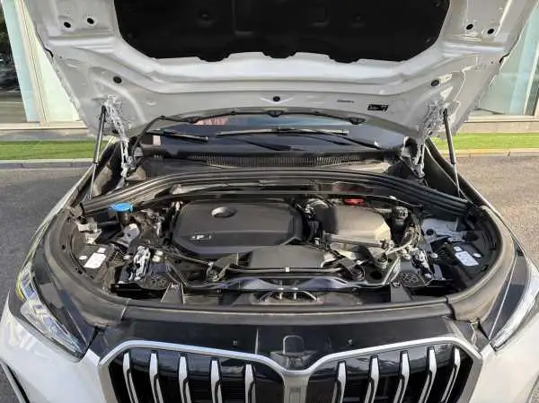 BMW X1 2025 Model sDrive25Li M Sports Set – фото 7