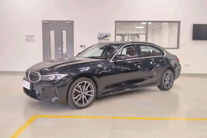 BMW 3 Series 2026 Model 325Li M Sports Set