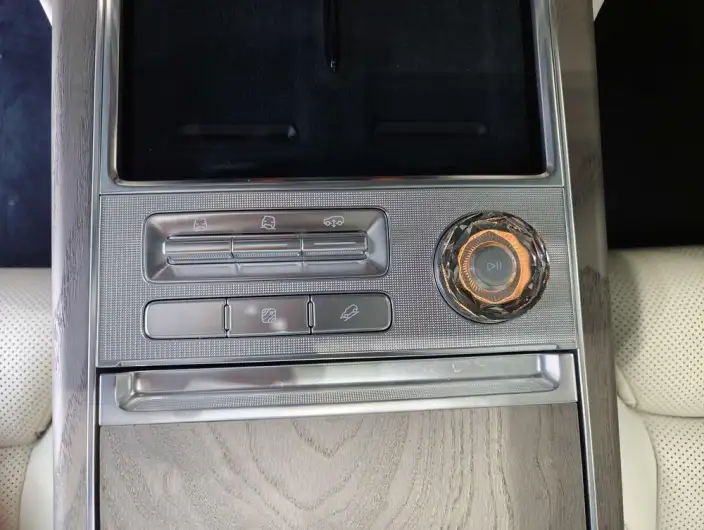 ZEEKR 9X 2026 Model Ultra Edition 70kWh VI seat – фото 6