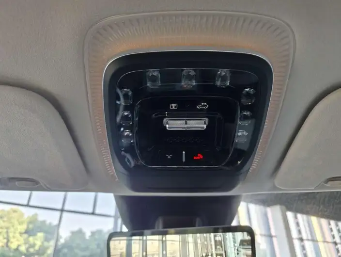 ZEEKR 9X 2026 Model Ultra Edition 70kWh VI seat – фото 10