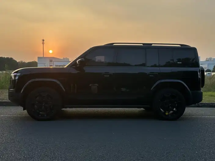 Titan 7 PHEV 2025 Model 190KM 4WD Ultra Edition