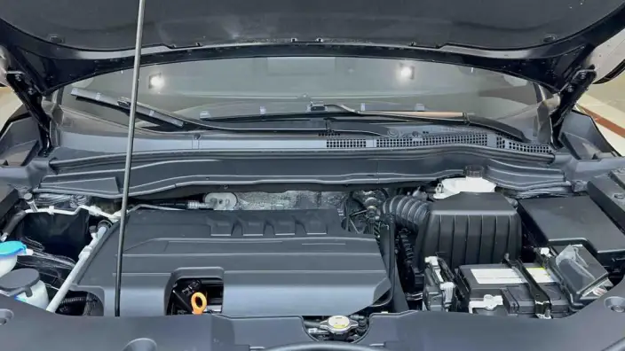 Haval M6 2023 Model PLUS 1.5T DCT Luxury Smart Connect Model – фото 9