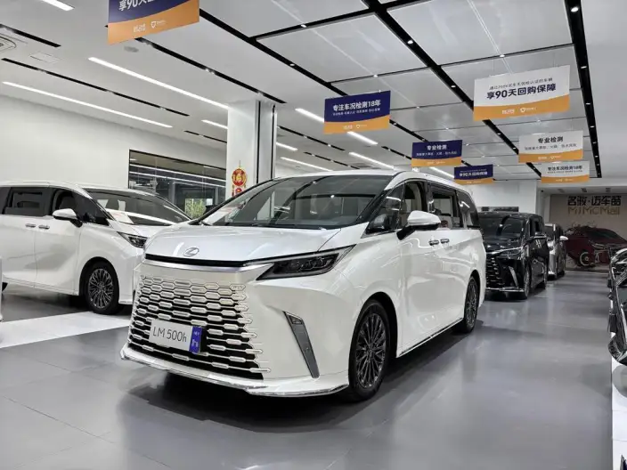 Lexus LM 2023 Model 500h DIRECT4 VI seat Respect Edition – фото 9
