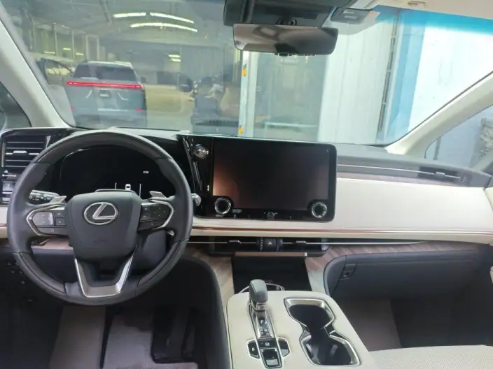 Lexus LM 2023 Model 500h DIRECT4 VI seat Respect Edition – фото 5
