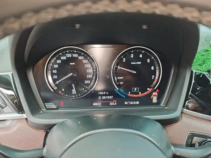 BMW X1 2022 Model sDrive25Li Leading Model – фото 6