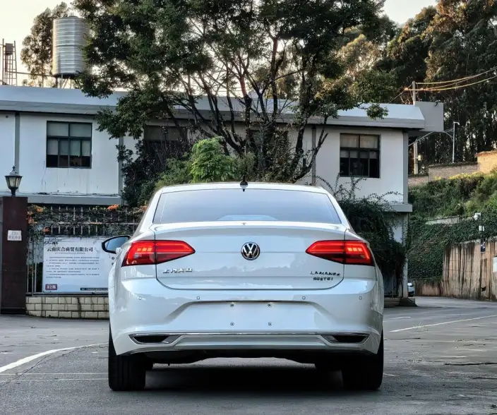 Volkswagen Lamando 2021 Model Facelift 280TSI DSG Comfort Edition – фото 6