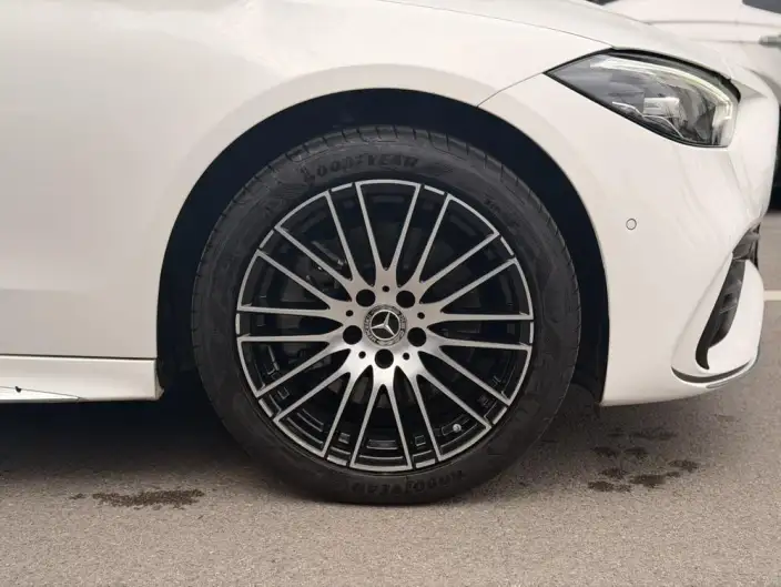 Mercedes-Benz C-Class 2024 Model C 260 L Sports Edition – фото 7