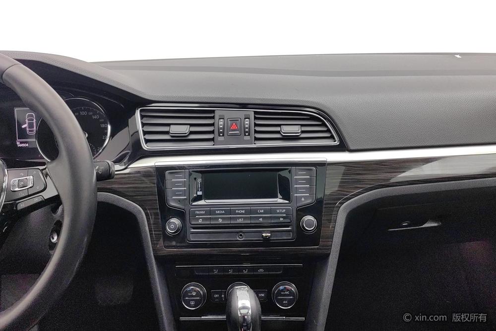 Volkswagen Lamando 2015 модификация 280TSI DSG Comfort Edition – фото 8