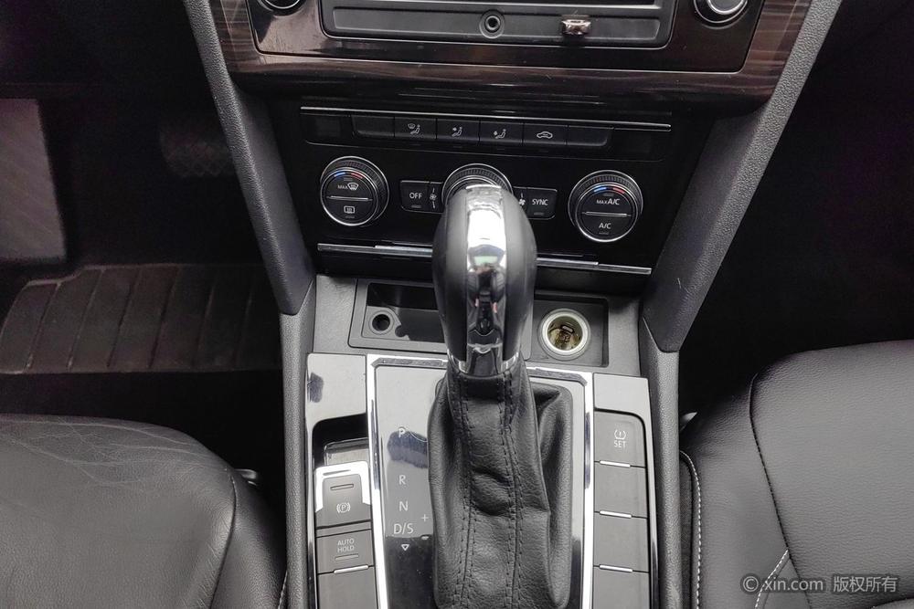 Volkswagen Lamando 2015 модификация 280TSI DSG Comfort Edition – фото 15