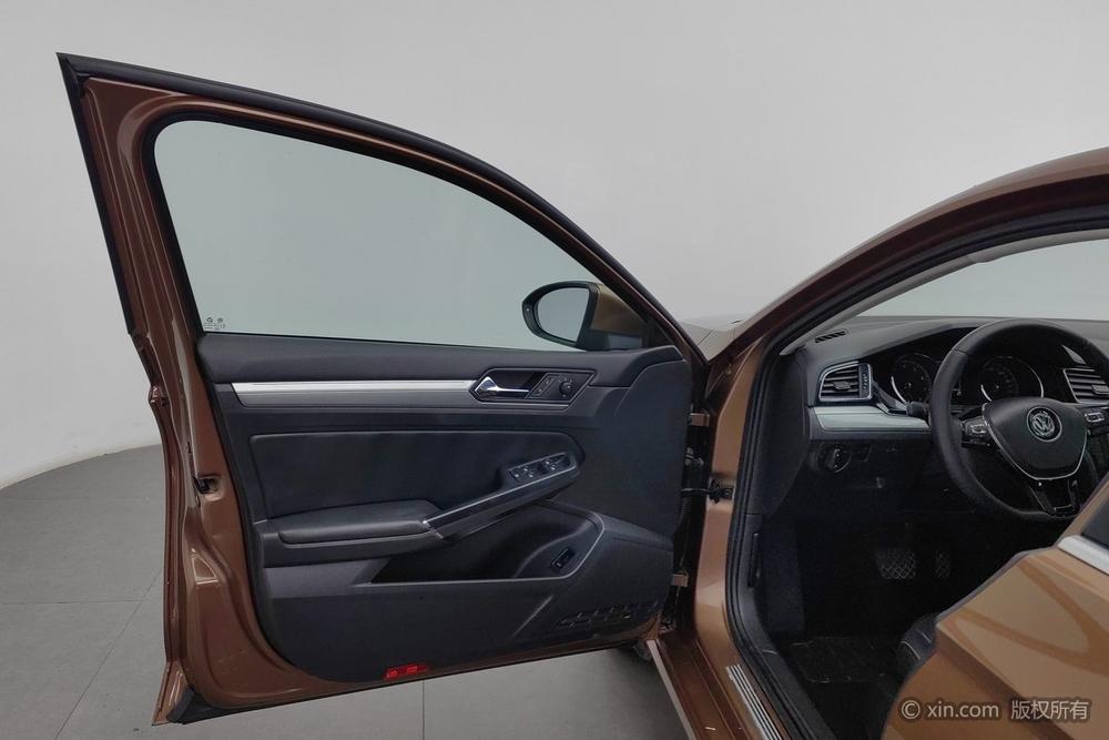 Volkswagen Lamando 2015 модификация 280TSI DSG Comfort Edition – фото 22