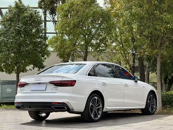 Audi A4 L 2023 Model 40 TFSI Fashion Dynamic Model – фото 7