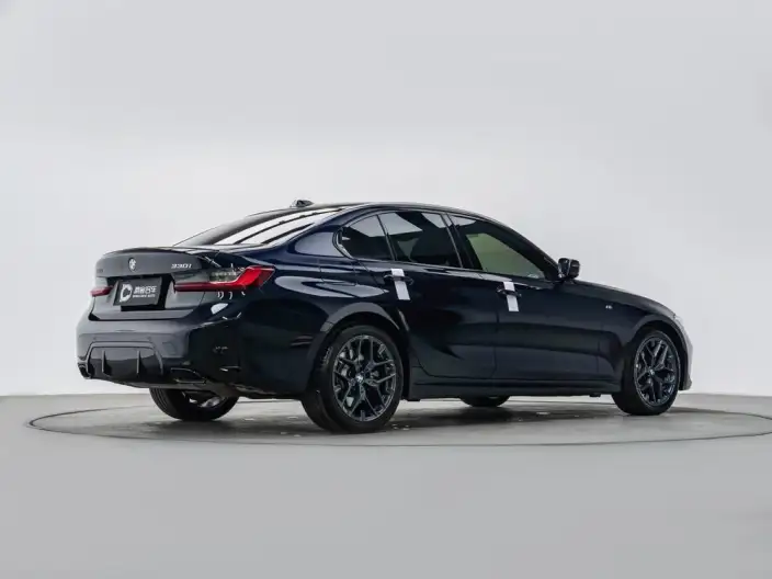 BMW 3 Series 2025 Model 330i 50th Anniversary Limited edition – фото 7