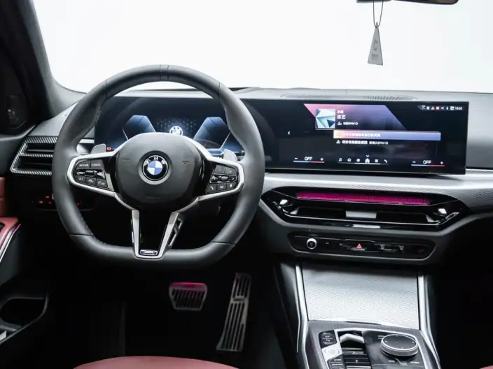 BMW 3 Series 2025 Model 330i 50th Anniversary Limited edition – фото 10