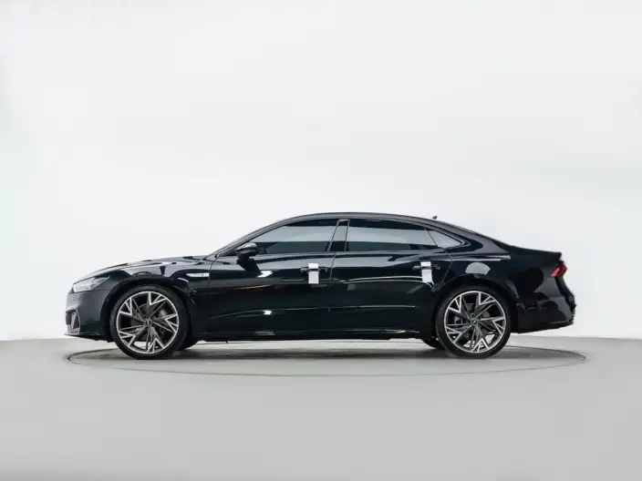Audi A7 L 2024 Model 45 TFSI quattro S-line Black Samurai Edition