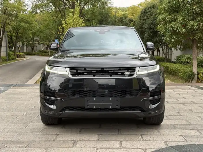 Range Rover Sport 2023 Model 3.0 L6 S