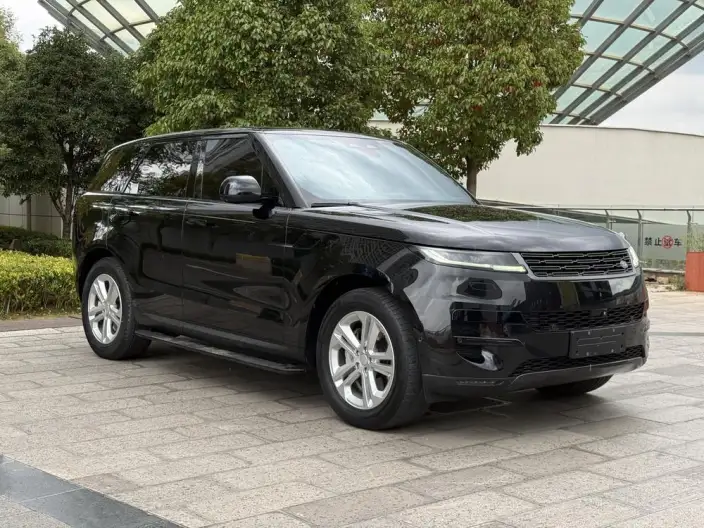 Range Rover Sport 2023 Model 3.0 L6 S