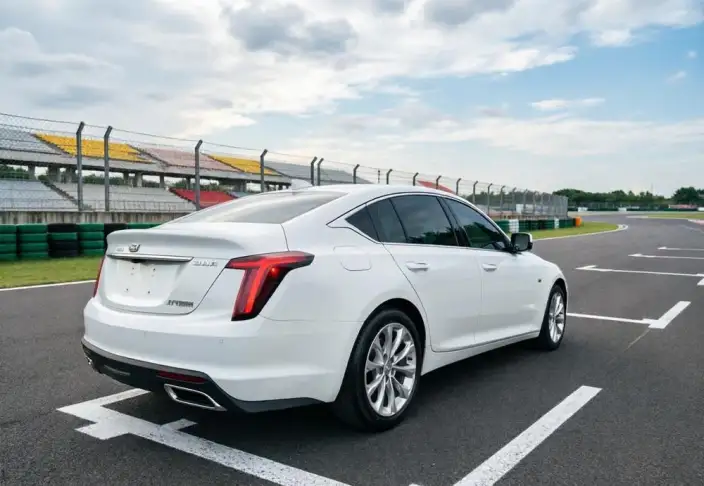 Cadillac CT5 2022 Model 28T Luxury Model – фото 6