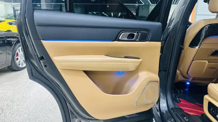 Li Auto ONE 2021 Model Extended Range 6 seat Edition – фото 10