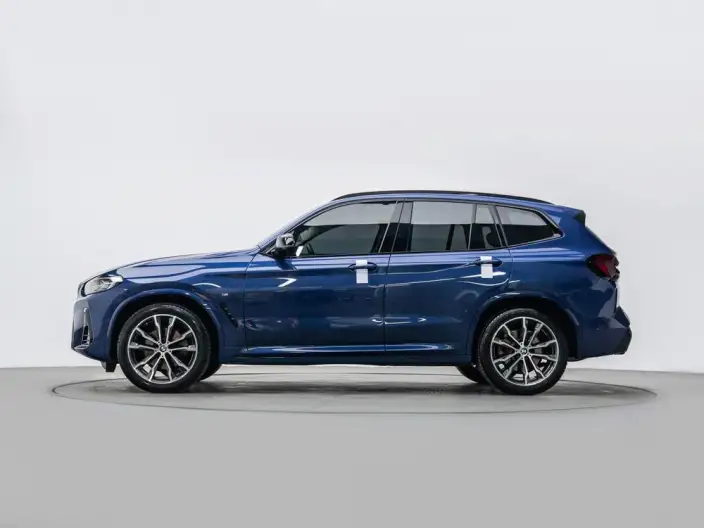 BMW X3 2023 Model xDrive30i Leading Model M Night Set – фото 4