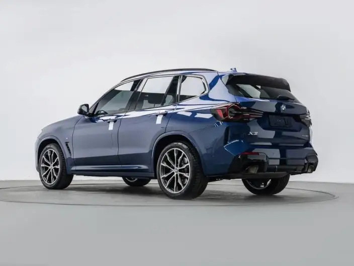 BMW X3 2023 Model xDrive30i Leading Model M Night Set – фото 5