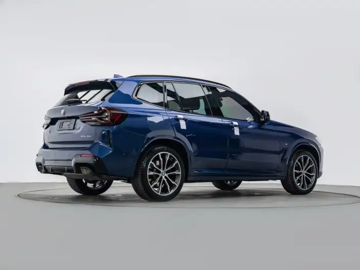 BMW X3 2023 Model xDrive30i Leading Model M Night Set – фото 7