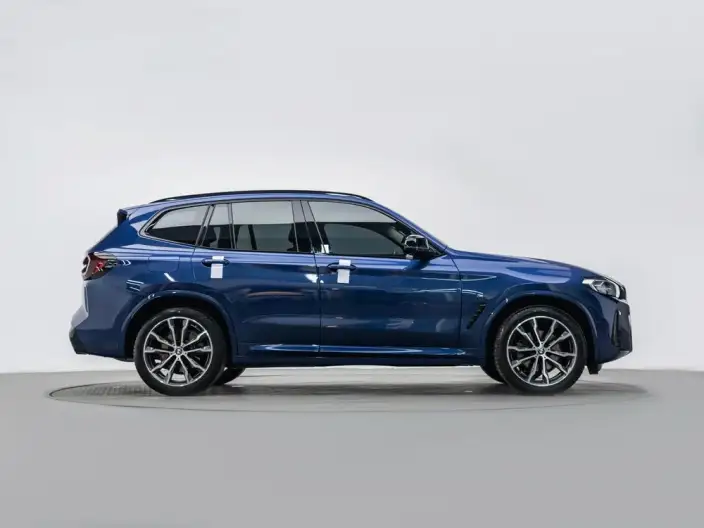 BMW X3 2023 Model xDrive30i Leading Model M Night Set – фото 8