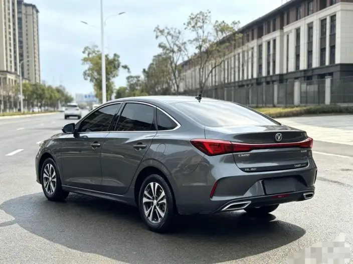 Changan Eado 2023 Model PLUS Changxiang Edition Blue whale NE 1.4T GDI DCT Noble Model