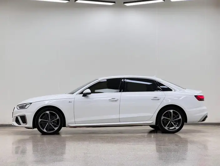 Audi A4 L 2023 Model 40 TFSI Fashion Dynamic Model