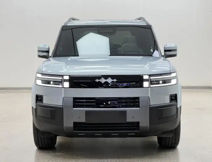 Titan 7 PHEV 2025 Model 200KM 2WD Max Edition