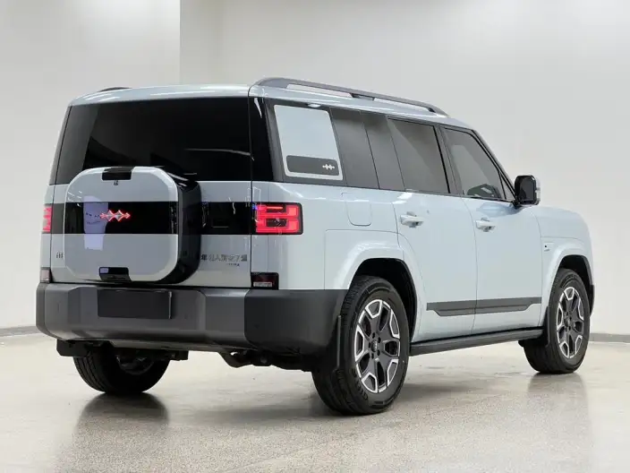 Titan 7 PHEV 2025 Model 200KM 2WD Max Edition – фото 7