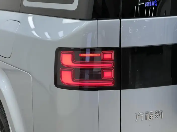 Titan 7 PHEV 2025 Model 200KM 2WD Max Edition – фото 10