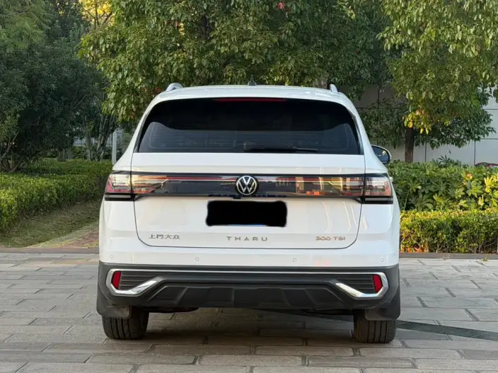 Volkswagen Tharu 2023 Model 300TSI 2WD Moonlight Edition – фото 5