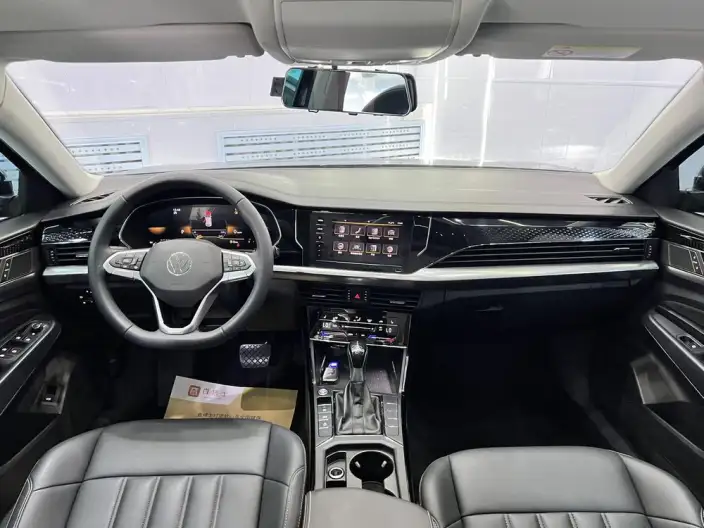 Volkswagen Passat 2023 Model Facelift 280TSI Business Edition – фото 8