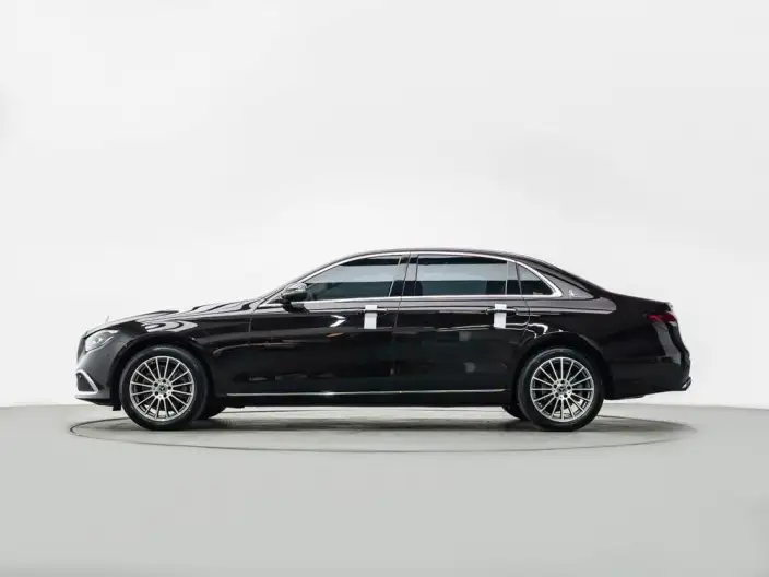 Mercedes-Benz E-Class 2022 Model E 260 L sedan