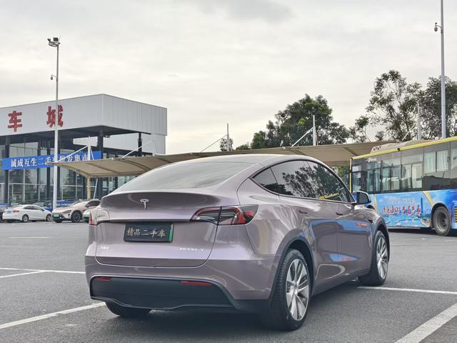 Tesla Model Y 2022 Facelift RWD – фото 7