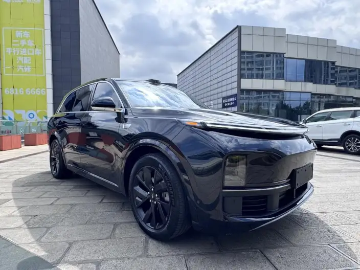 Li Auto L8 2023 Model Pro Edition