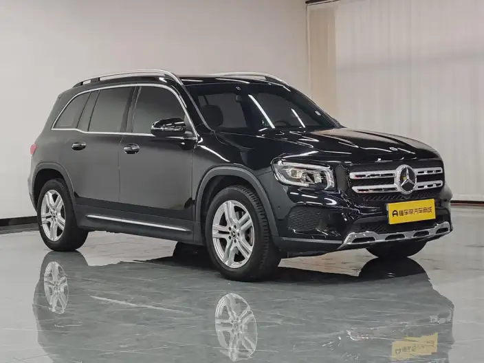 Mercedes-Benz GLB 2023 Model GLB 220 Dynamic Model – фото 3