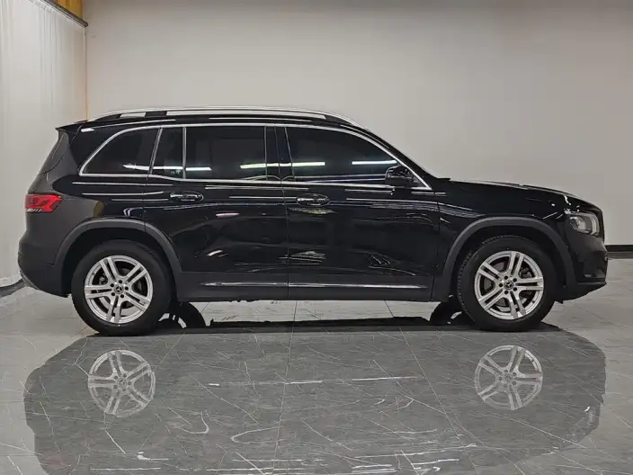 Mercedes-Benz GLB 2023 Model GLB 220 Dynamic Model – фото 8