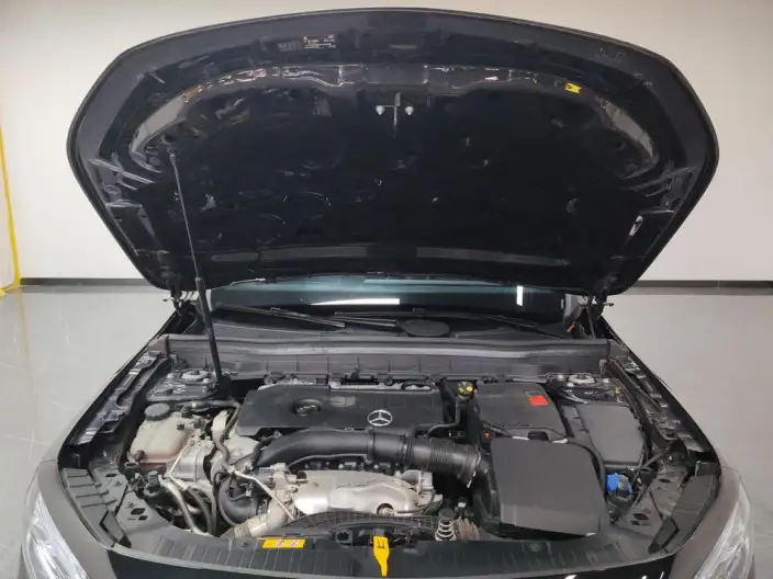 Mercedes-Benz GLB 2023 Model GLB 220 Dynamic Model – фото 10