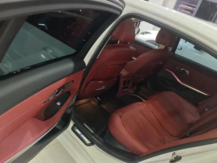BMW 3 Series 2025 Model 330Li M Sports Night Set – фото 8