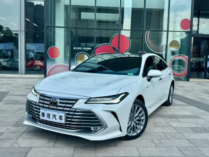 Toyota Avalon 2024 Model Intelligent Hybrid 2.0L E-CVT Deluxe Edition – фото 1