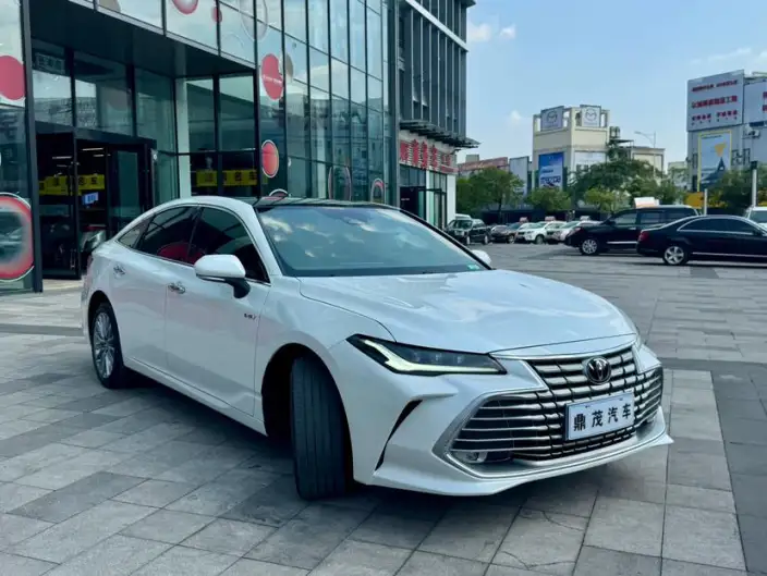 Toyota Avalon 2024 Model Intelligent Hybrid 2.0L E-CVT Deluxe Edition – фото 3