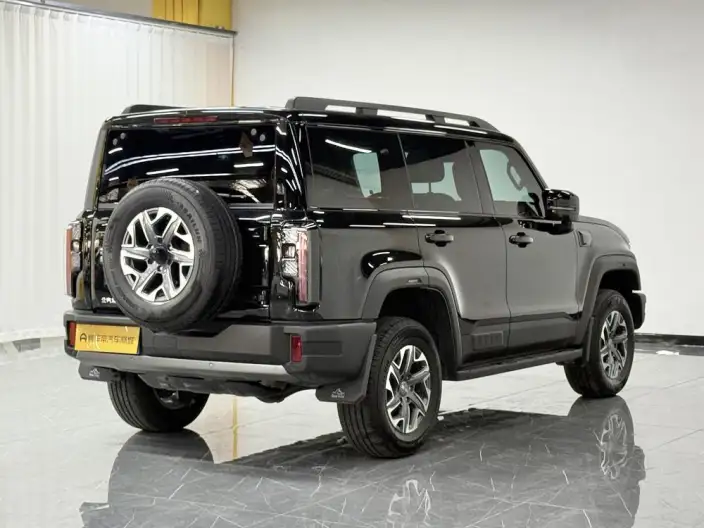 BAIC BJ40 2026 Model 2.0T Automatic Petrol Standard Edition – фото 7