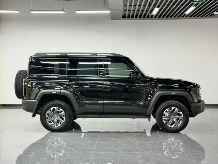 BAIC BJ40 2026 Model 2.0T Automatic Petrol Standard Edition – фото 8