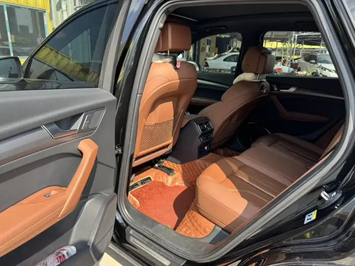 Audi Q5L 2023 Model 40T Luxury Dynamic Model – фото 8
