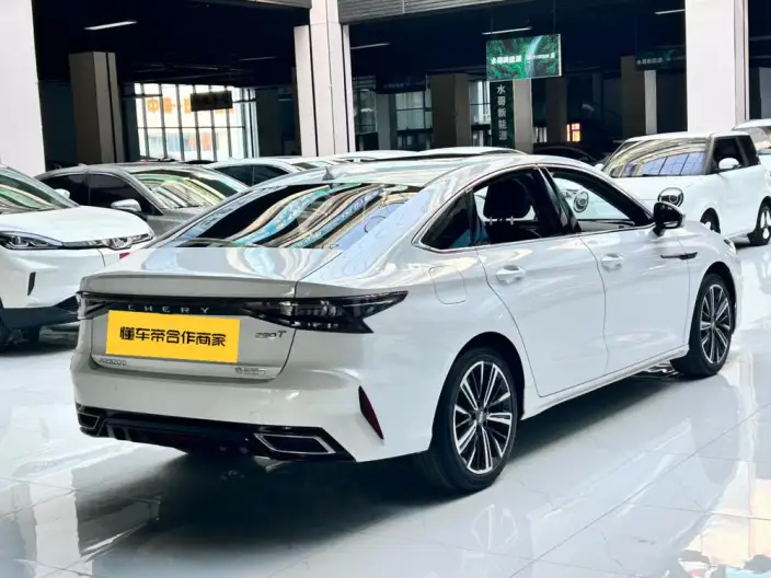 Chery Arrizo 8 2022 Model 1.6TGDI DCT Shang – фото 6