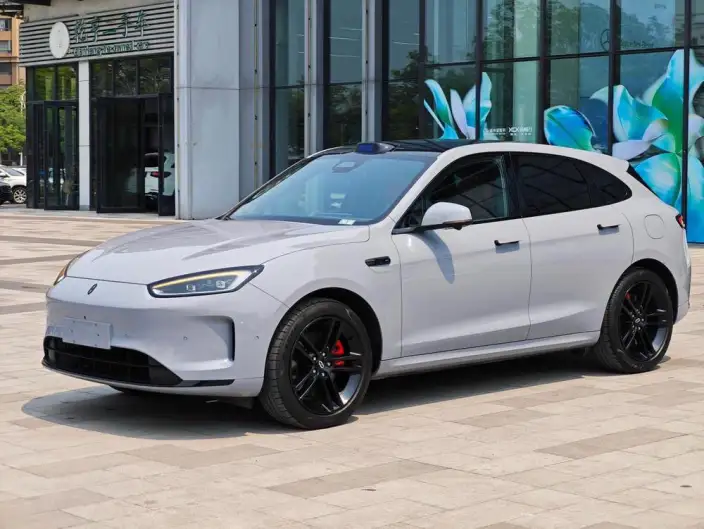 Aito M5 2025 Model Extended Range Ultra 4WD Edition