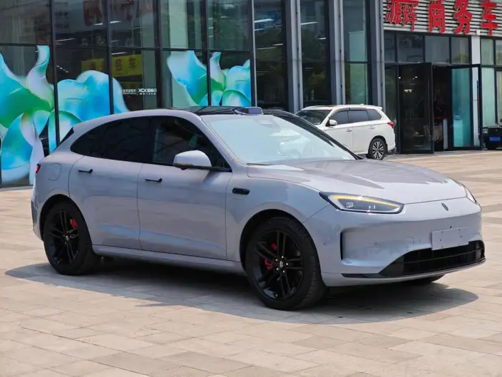 Aito M5 2025 Model Extended Range Ultra 4WD Edition