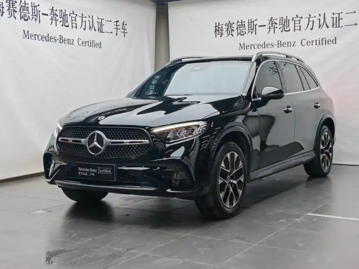 Mercedes-Benz GLC 2024 Model Facelift GLC 260 L 4MATIC Luxury Model 5 seat – фото 1
